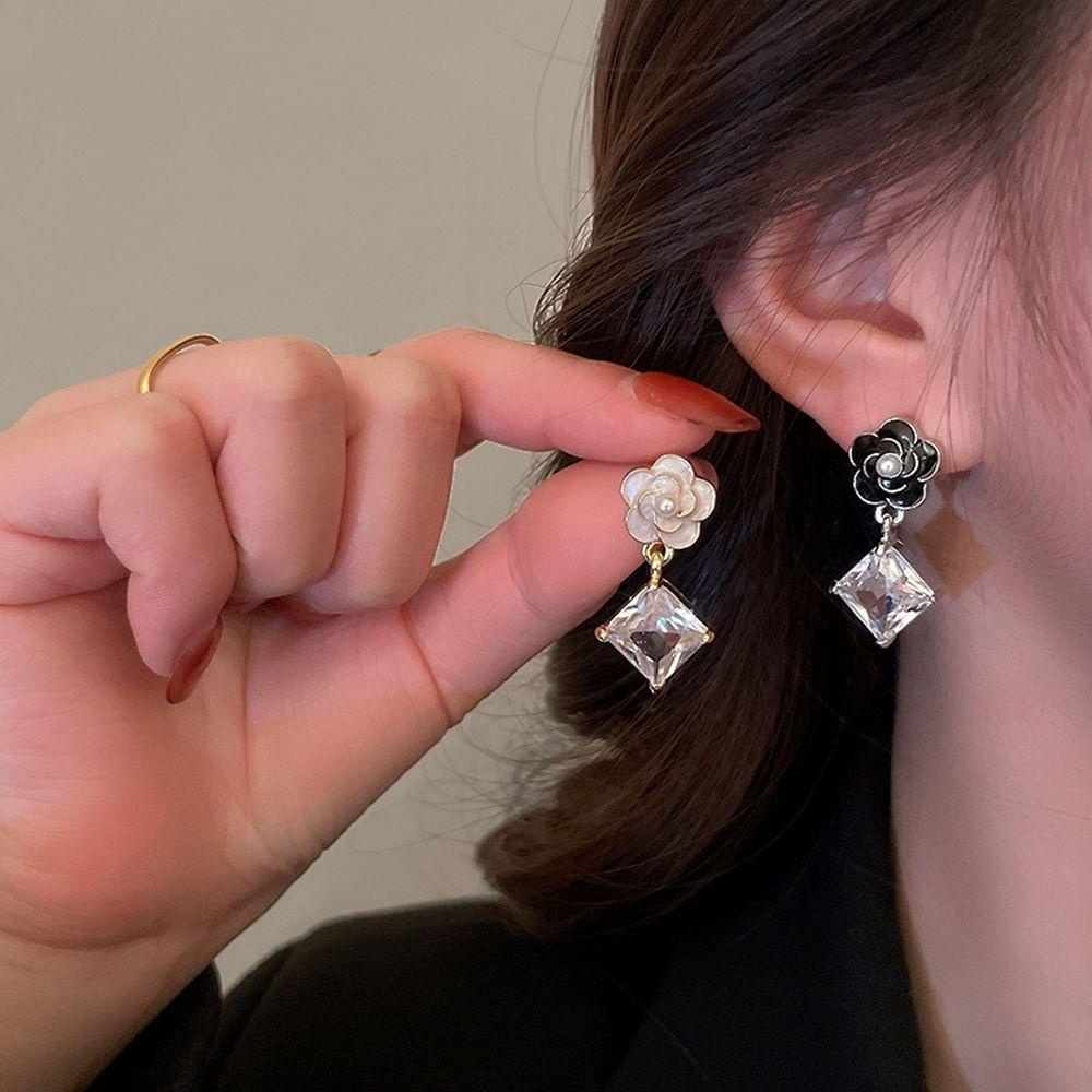 Bông Tai Hình Học Dễ Thương Lãng Mạn Cho NữKhuyên Tai Nữ Kiểu Dáng Thời Trang Thanh Lịch