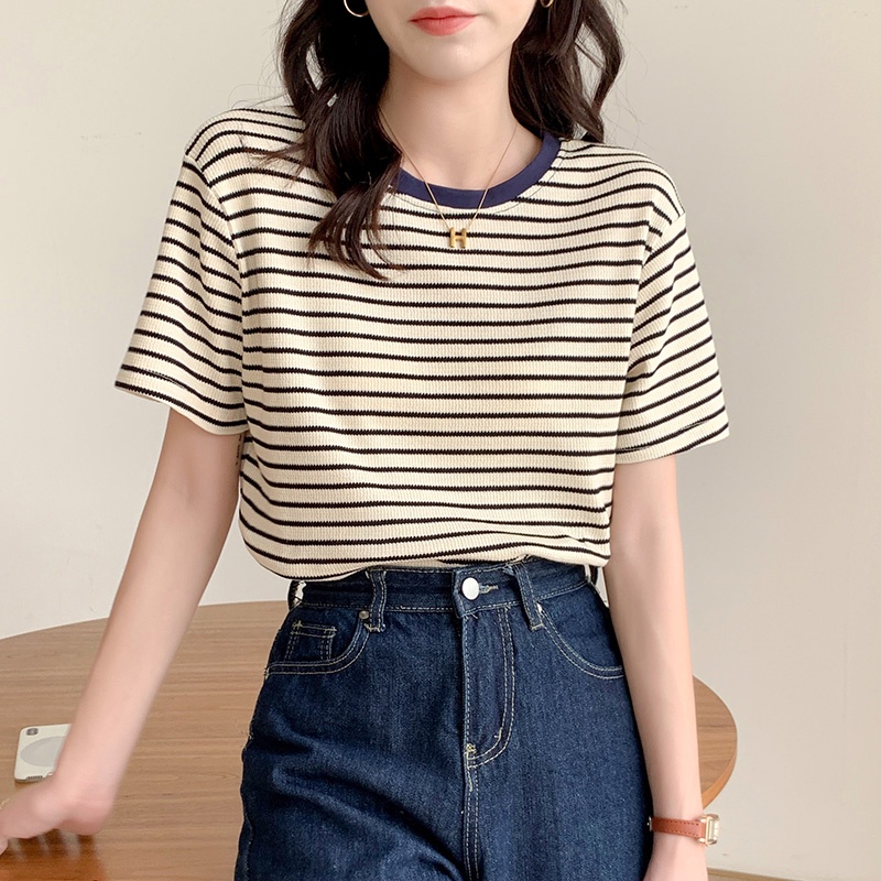 Áo Thun Cotton Ôm Dáng Cổ Tròn Tay Ngắn Màu Trắng Đen Họa Tiết Kẻ Sọc Size M-XL QZ-3646 Cho Nữ