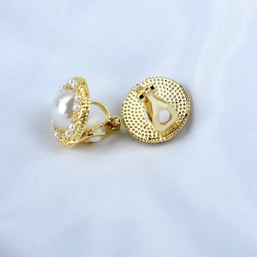 Khuyên Kẹp Vành Tai Đính Ngọc Trai Nhân Tạo Thời Trang