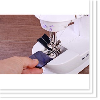 Máy may mini cao cấp có đèn