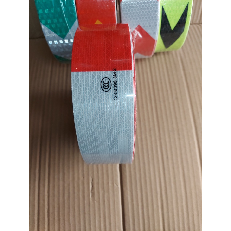 Miếng dán phản quang, miếng dán phản quang ô tô, xe máy,dán cảnh báo, trang trí.làm đẹp DÀI 30CM RỘNG 5CM