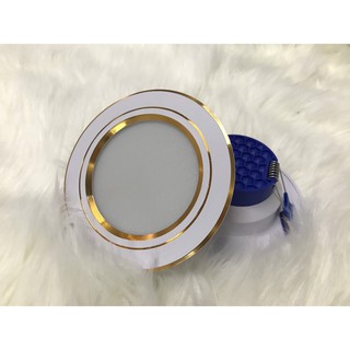 Đèn Âm Trần 7w 3 màu viền vàng, đế xanh ,Đèn led âm trần trang trí trần thạch cao