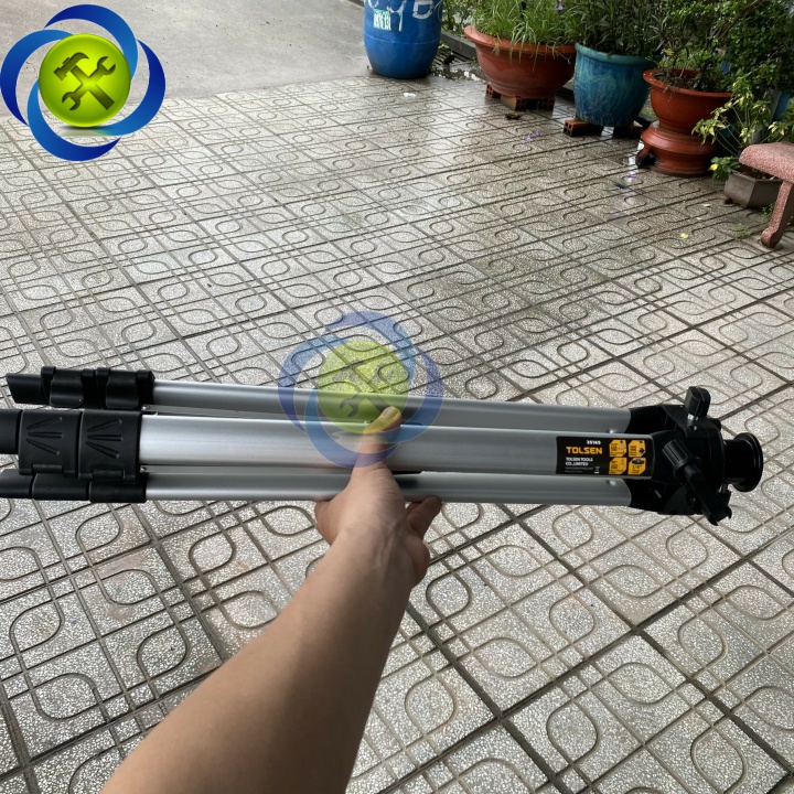 Chân máy cân mực Tolsen 35165 chân cao tối đa 1425mm