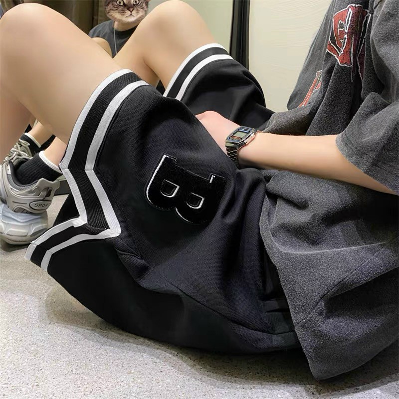 Quần đùi chữ B RUBY Chất bo dầy lên from chuẩn đẹp, hình thêu, unisex nam nữ mặc được