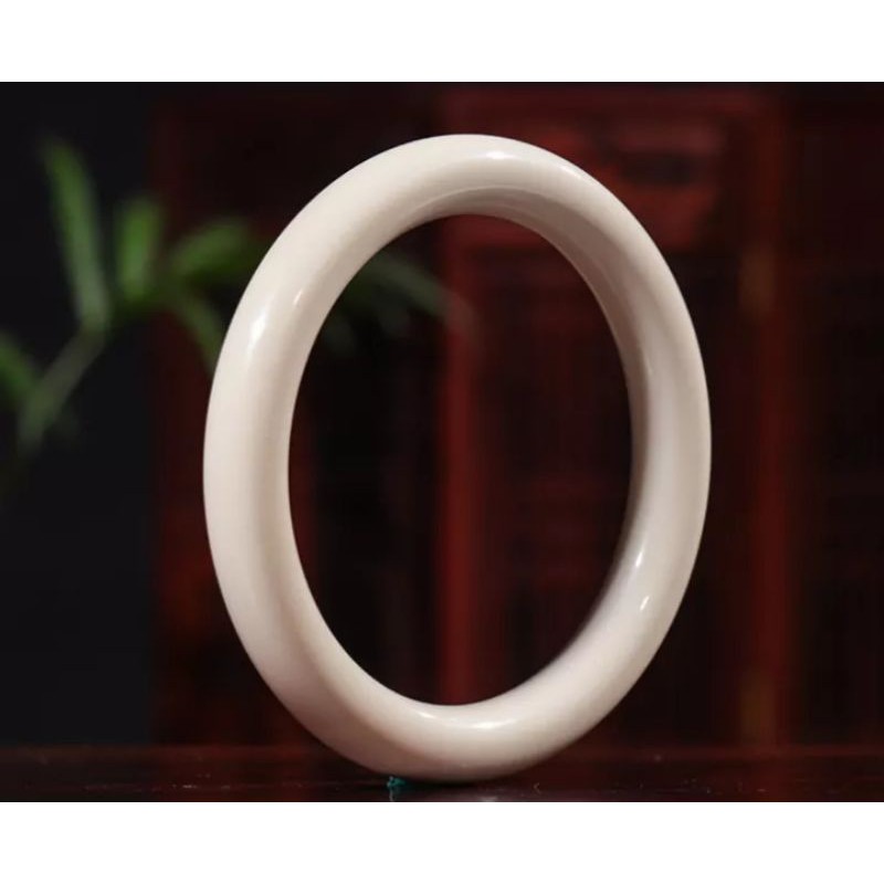 Vòng tay mỹ nghệ bản đũa