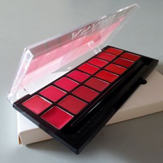 Bảng test son 16 màu có cọ