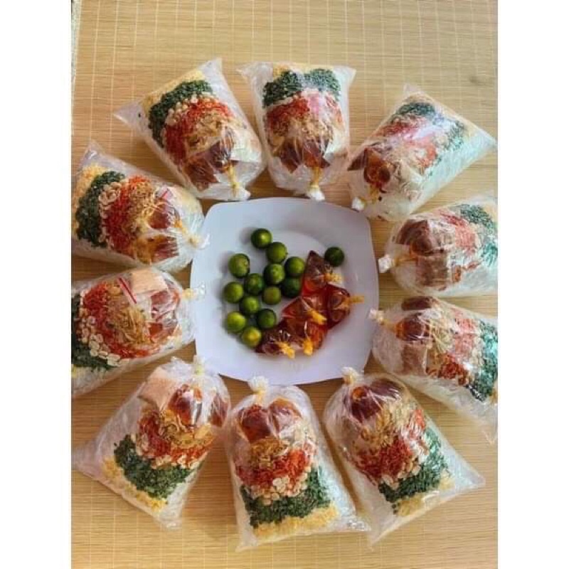 Bánh tráng trộn Tây ninh