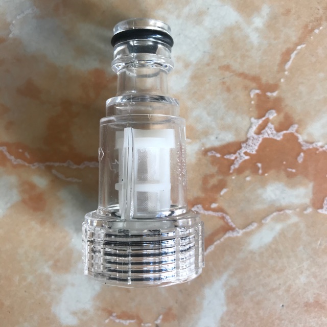 Đầu lọc rác đầu vô của máy rửa xe áp lực giúm cho máy ko bị nghẹt bụi giúm cho máy chạy bền hơn