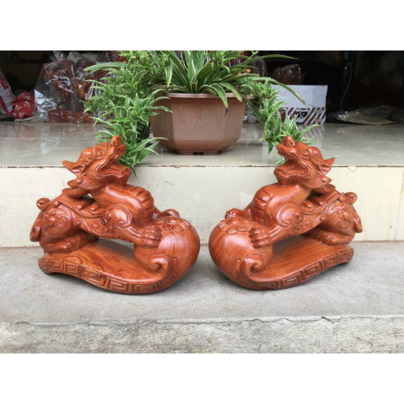 Tượng tỳ hưu gỗ hương mẫu mới 30cm