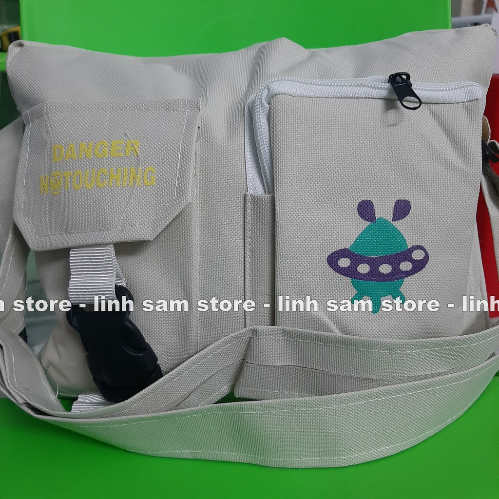 Túi xách đeo chéo nữ kiểu dáng mini bag Hàn Quốc thời trang canvas khóa kéo hai ngăn ngang chữ DANGER NO TOUCHING | BigBuy360 - bigbuy360.vn