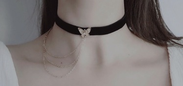 Choker con bướm - Vòng cổ xinh - Maben