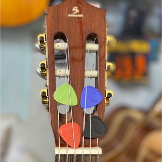 [MUA 5 TẶNG 1] Pick 0.46 mm tam giác - Pick 0.55mm có gờ [Tặng Kèm Giáo Trình Guitar]