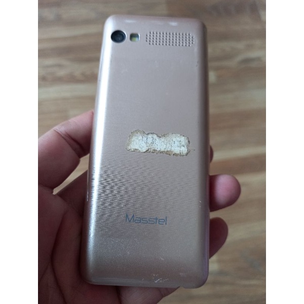 Điện thoại 2 sim Masstel A260 máy to,phím lớn kèm sạc