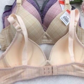 Áo Lót Không Gọng Đệm Mỏng M151