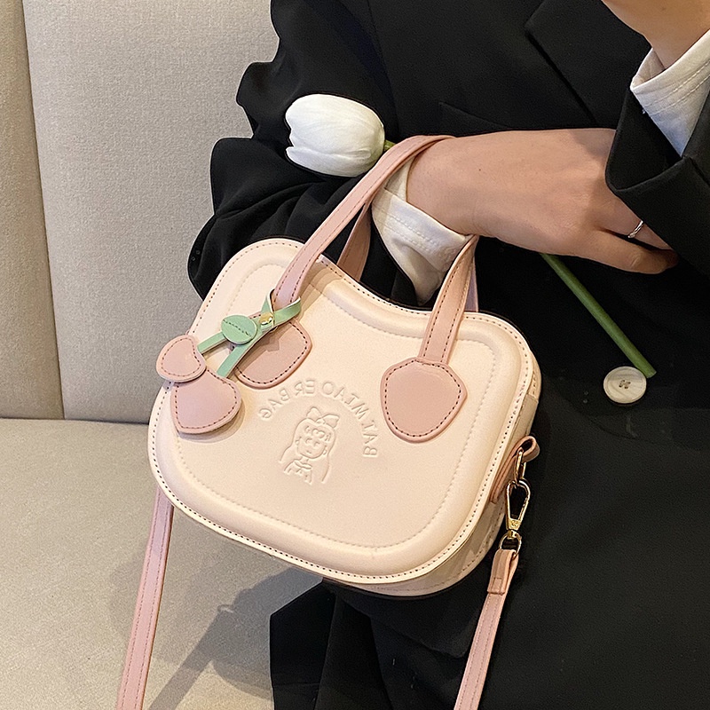 Các túi nhỏ được ưa chuộng năm nay. Thời Trang Nữ mới vào mùa hè 2022. Túi Đeo Chéo Da Giả Thời Trang Cho Nữ