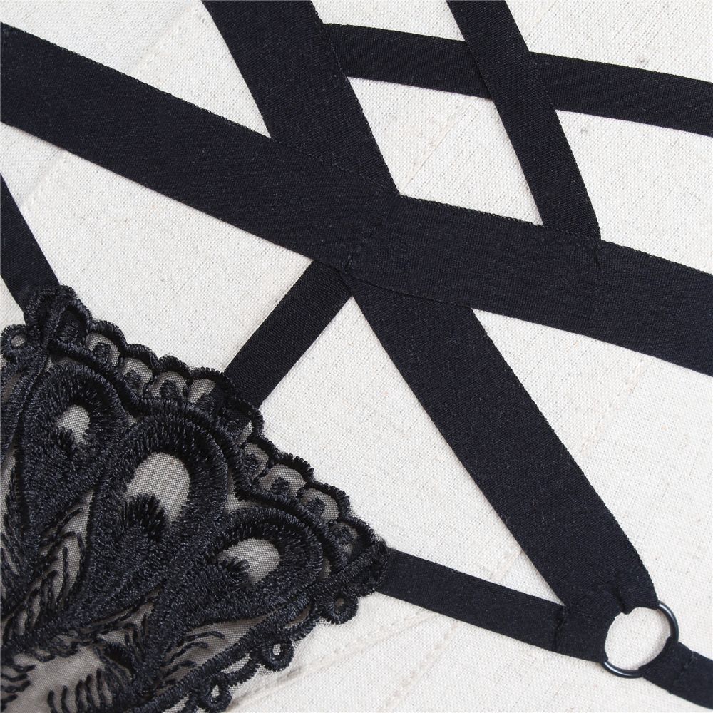 Quần lót ren hoa thiết kế quyến rũ cho phái nữ