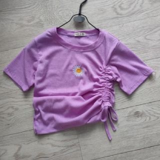 Áo croptop thêu hoa rút eo