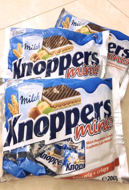 Bánh xốp Socola knoppers minis 200g