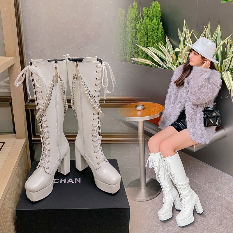 Giày Bốt Cao Gót Da Bóng Đế Dày Mũi Vuông Cột Dây Đính Hạt Ngọc Trai Chống Thấm Nước Size 34-43