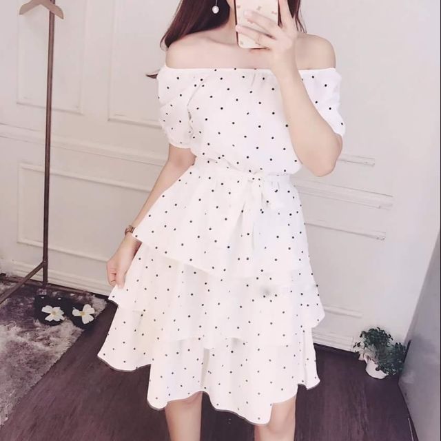 Đầm tầng bẹt vai