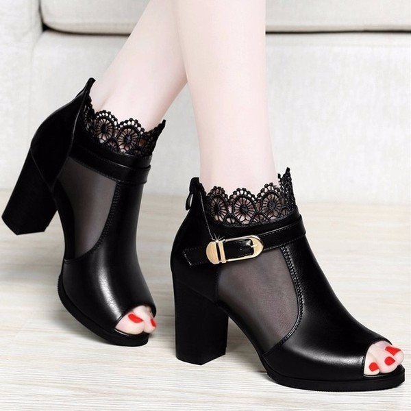 Giày boot cổ phối lưới ren hoa