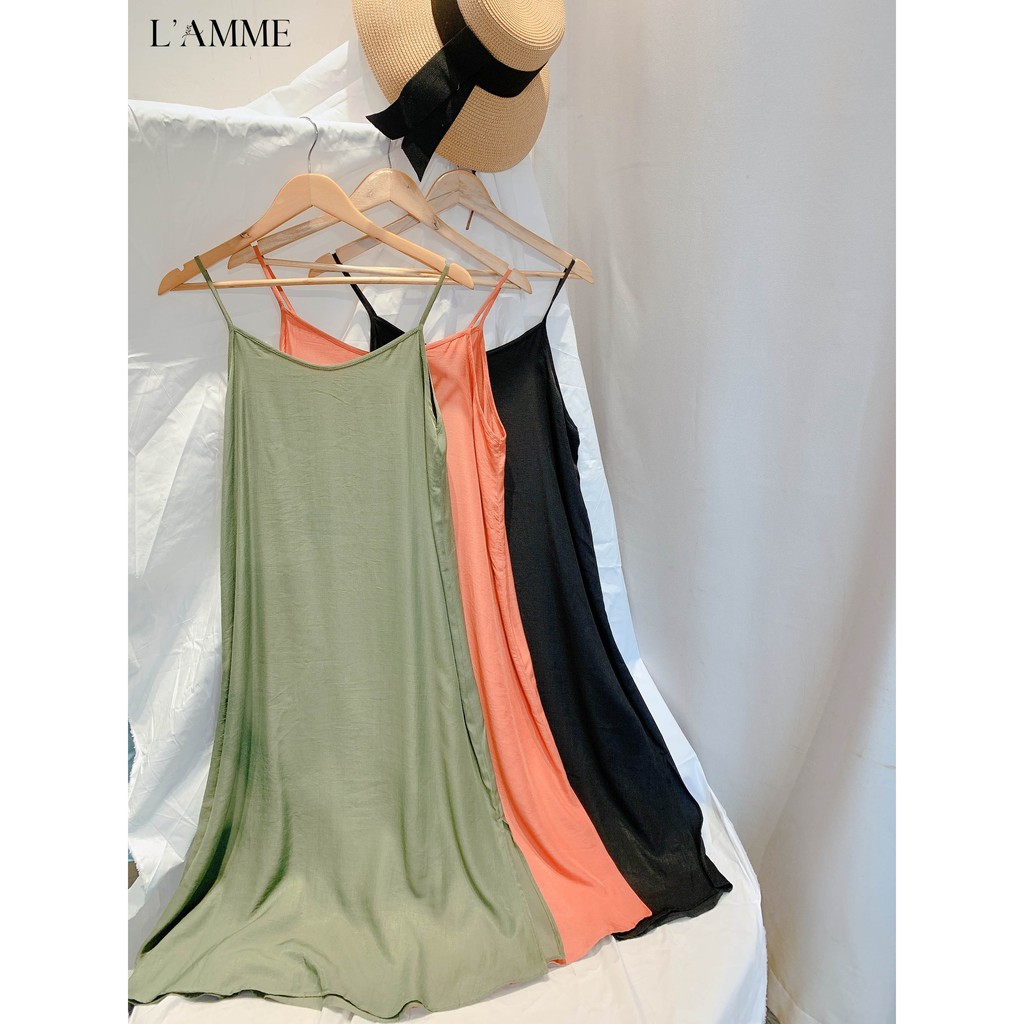 Váy bầu đẹp Cami Dress hai dây quyến rũ mát mẻ mùa hè thiết kế bởi LAMME