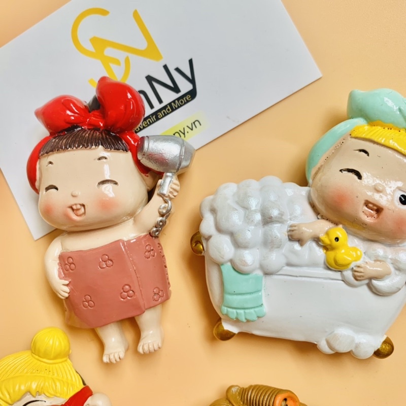 Nam châm hít dán trang trí tủ lạnh hình ảnh em bé ngộ nghĩnh (hình 2)