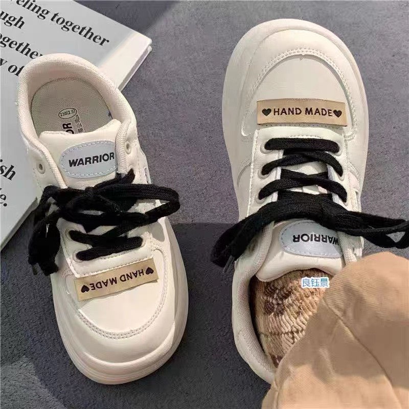 Giày Bánh Mì Nữ Hand Made WRAAIIORR Màu Trắng - ℂ𝔸𝕄𝕊𝕋𝕆ℝ𝔼