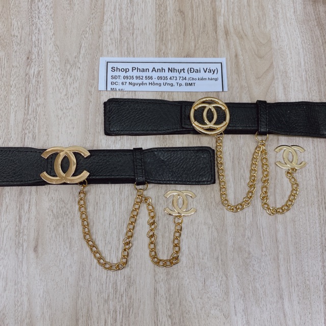 Đai váy kèm xích