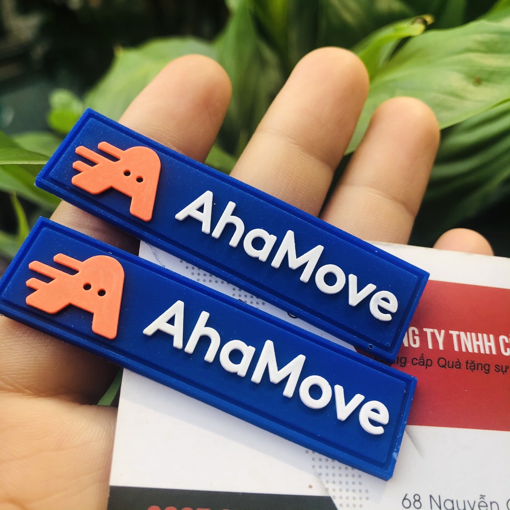 Nhãn su, logo nhựa dẻo, tag cao su dẻo in theo yêu câu, kt 5cm *1cm