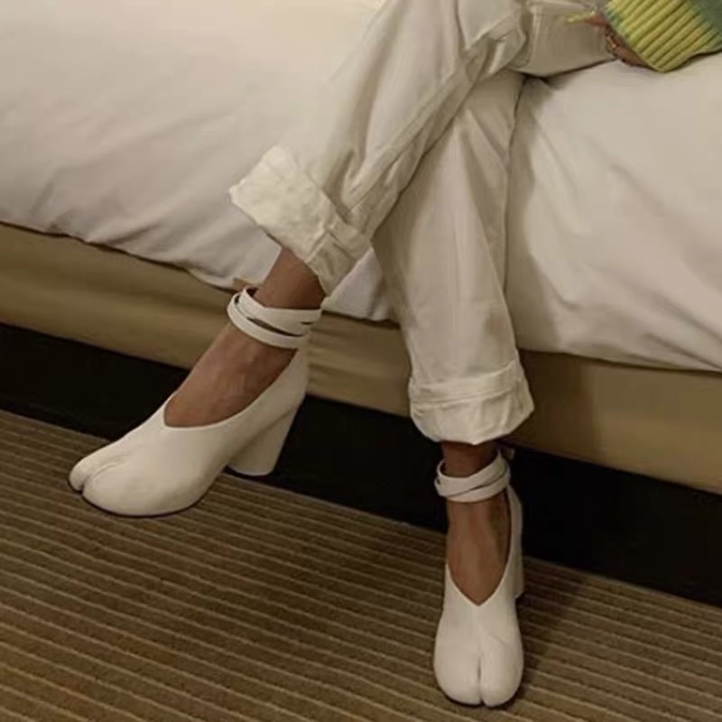 - Giày cao gót nữ xẻ móng lợn MAISON MARGIELA dây buộc order