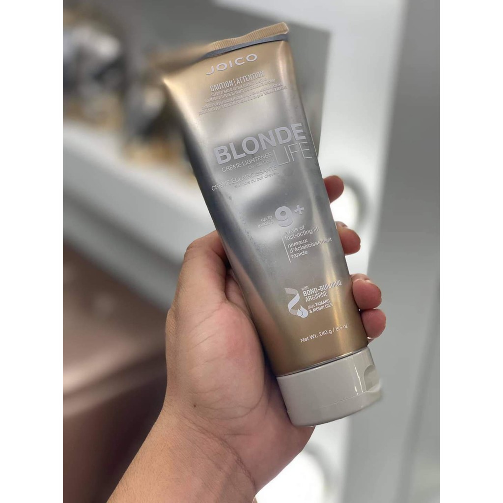 Kem tẩy nâng sáng tóc an toàn cho da đầu JOICO Blonde Life nâng tông cấp độ 9 - 240g