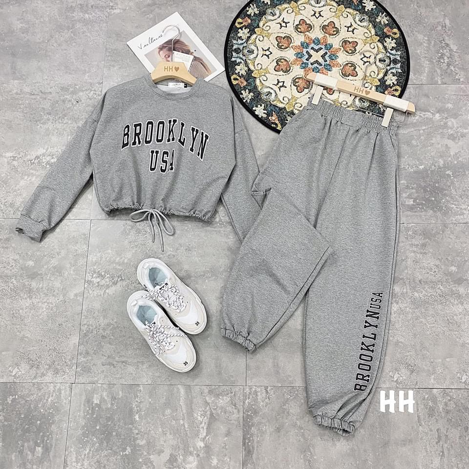 Set quần jogger áo croptop dây rút in chữ 2 màu siêu xinh