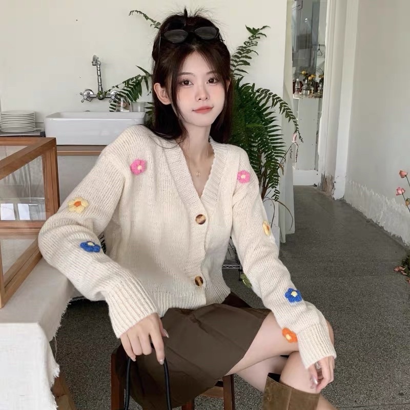 Áo Khoác Cadigan Hot Hit Áo Khoác Len Hoa Nổi Chuẩn Xịn Kèm Ảnh Thật 2 màu dưới 65kg
