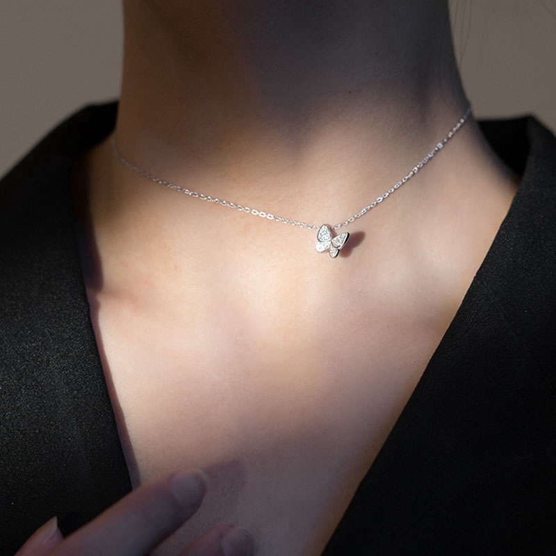 Vòng cổ choker ngắn bằng kim loại màu vàng/bạc phối mặt hình bướm đính zircon kiểu Hàn Quốc cho nữ