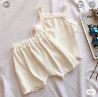 Bộ quần áo 2 dây bé gái
