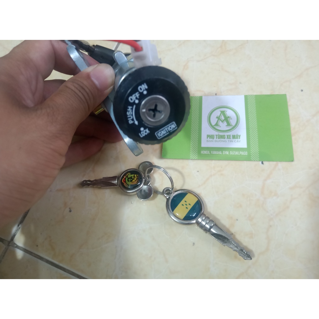 Ổ khóa trước xe sirius nhật 2 dây chìa thập