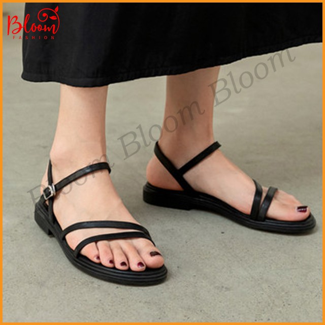 Sandal nữ đi học đế bằng quai chéo Giày sandal nữ đi học thời trang Hàn Quốc BLOOMFASHION Tặng quà ngẫu nhiên G07