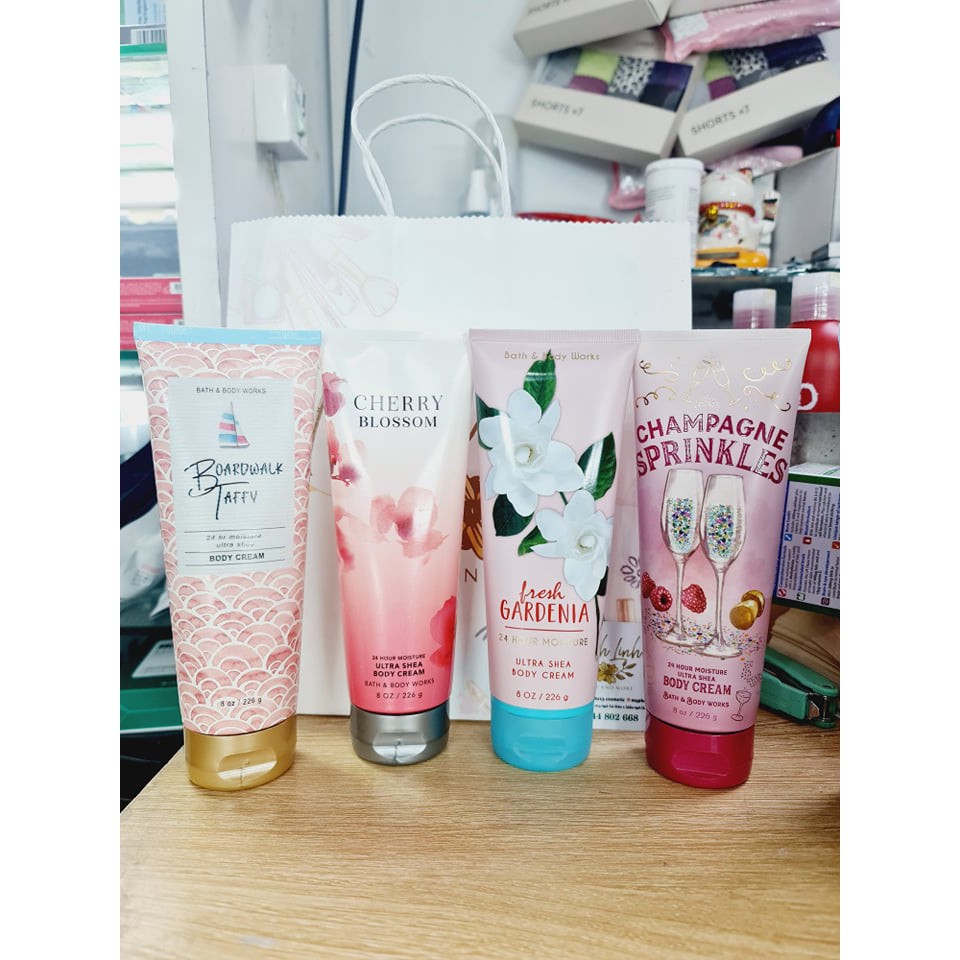 Kem dưỡng thể Bath & body works body cream dưỡng mềm mịn da, độ bám mùi tốt và siêu thơm sang chảnh 226g | BigBuy360 - bigbuy360.vn