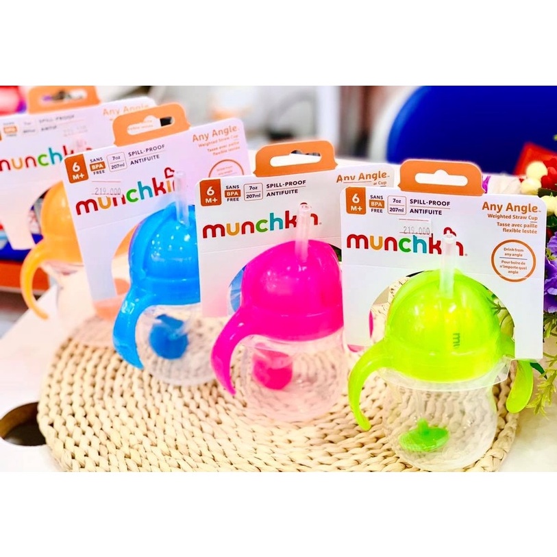 Cốc tập uống mọi tư thế Munchkin có ống hút silicone kèm chổi cọ MK24188