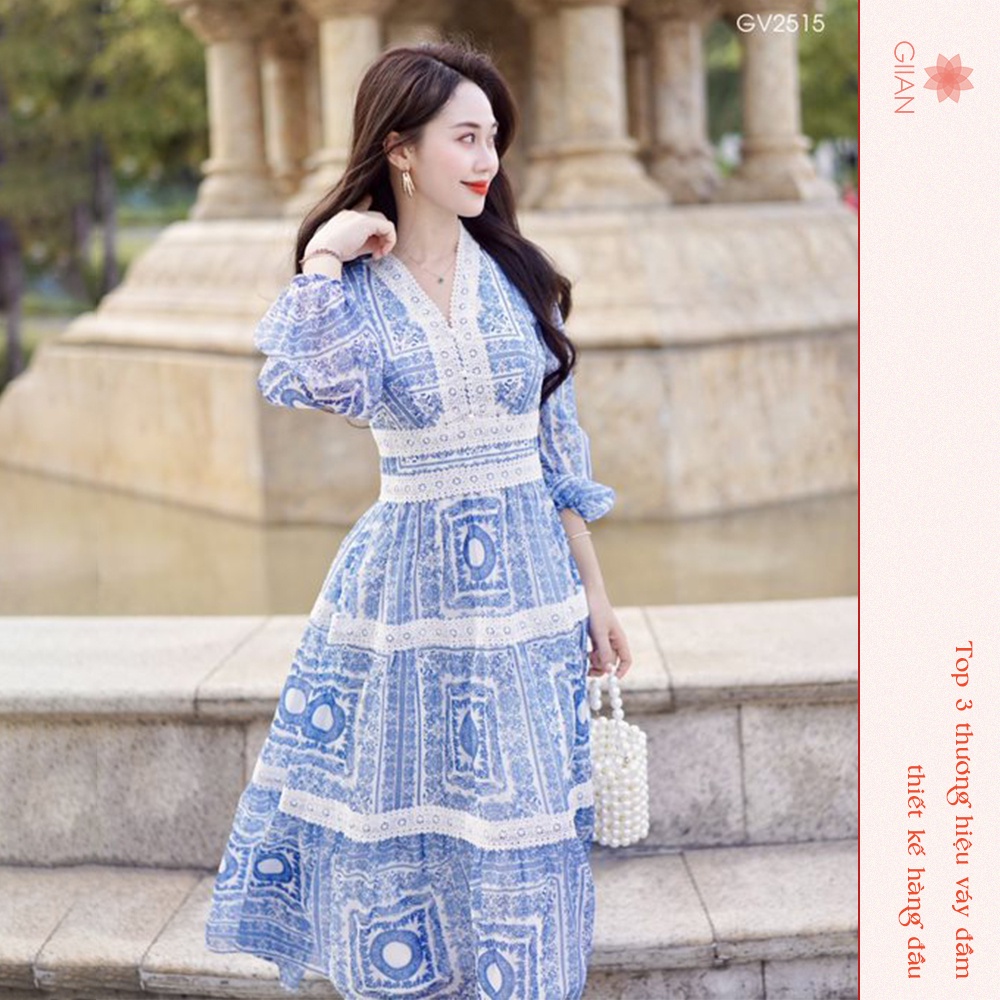 Váy đi biển dáng dài họa tiết in thổ cẩm phối ren xanh, đầm maxi cổ V khoét chéo chính hãng GIIAN GV2515