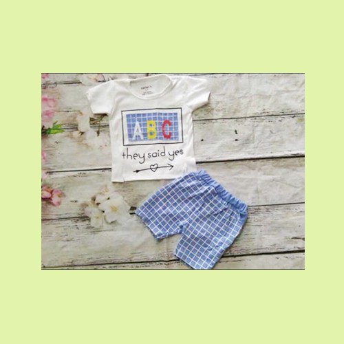 Bộ quần áo trẻ em