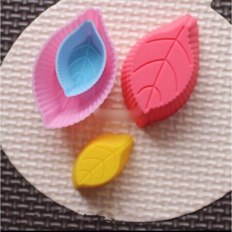 set Gồm 10 khuôn mẹ + 10 Khuôn con làm rau câu (nhiều mẫu)