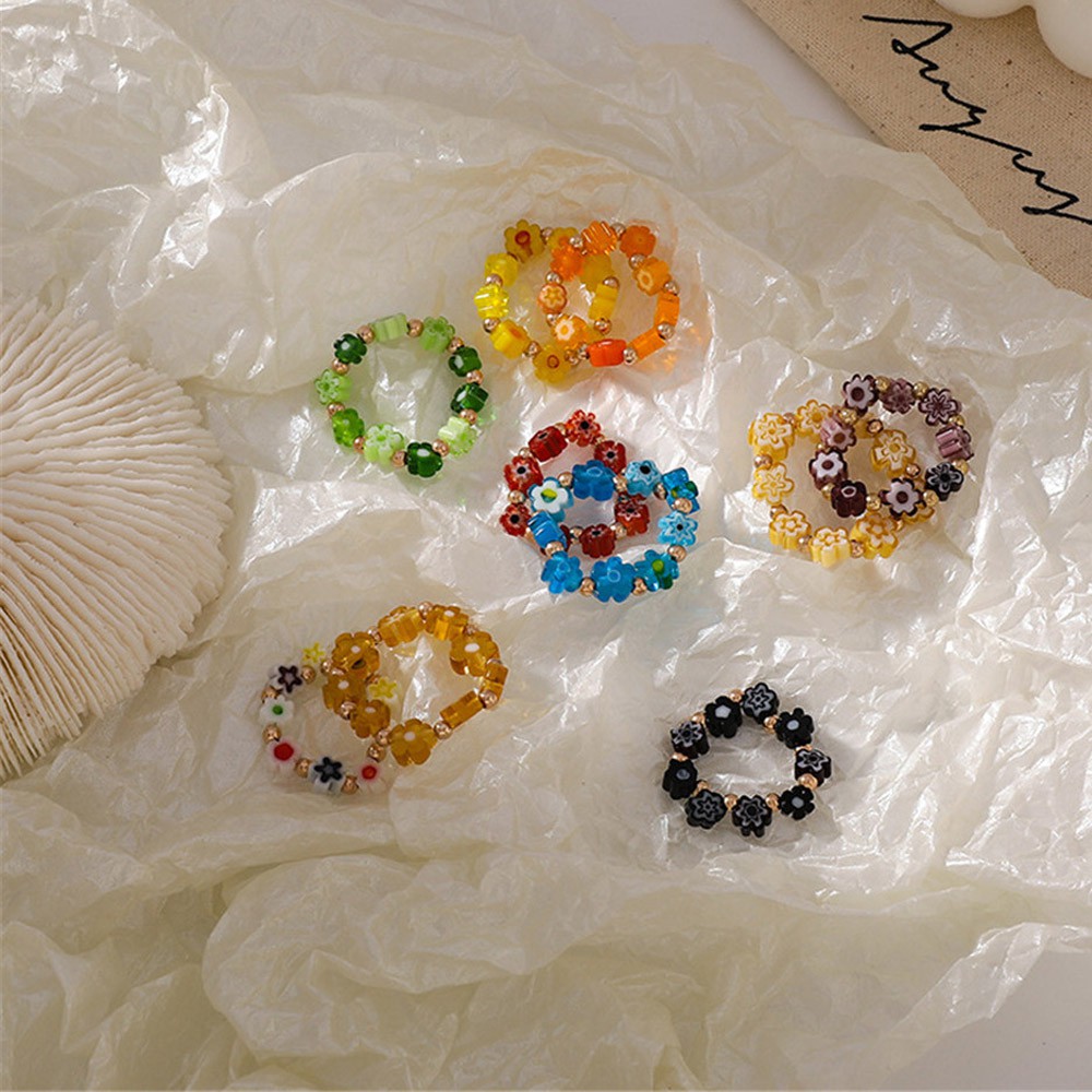 ROSE Vintage Round Beaded Finger Ring Translucent Splicing Small Flower Rings for Women Splicing Handmade Jewelry MultiColor Korea Acrylic/Multicolor