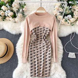 [Sẵn kaki] Set váy len montoghi dày dặn (có áo croptop mặc ngoài)