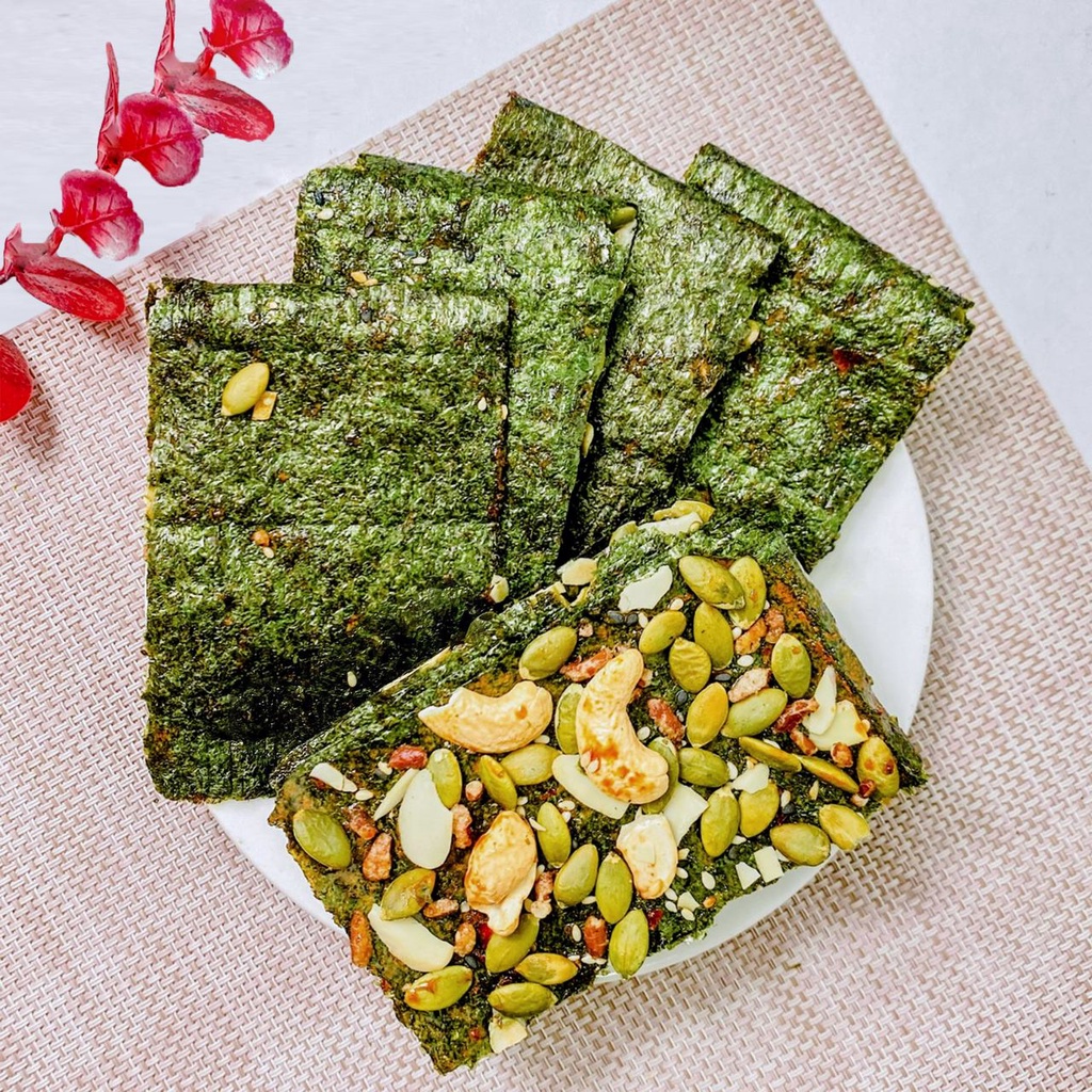 Thanh rong biển kẹp hạt Tiệm Phố Núi 250gram