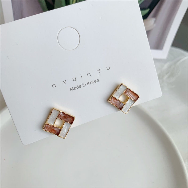 Khuyên tai kẹp không bấm lỗ chốt cố định K054 bằng hợp kim mạ vàng hình vuông dáng ngắn Leous Accessories