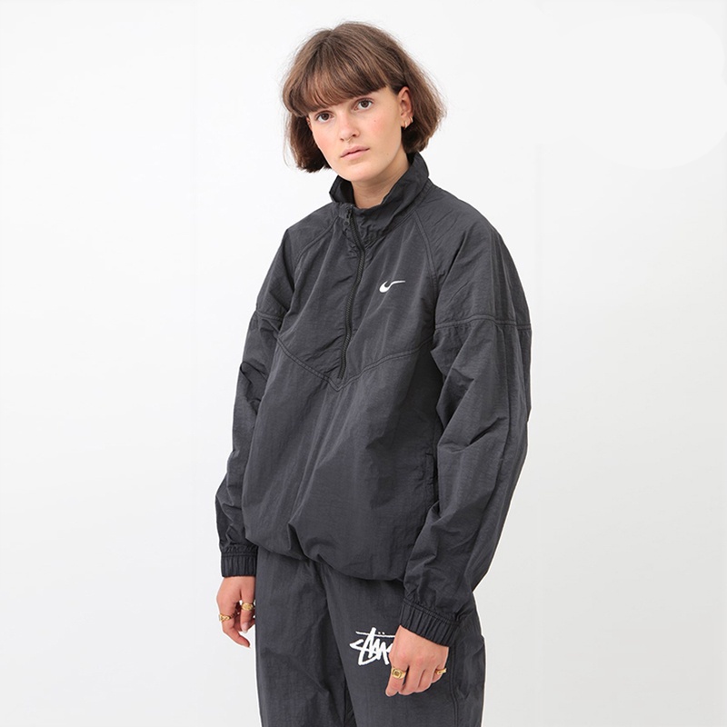 Áo Khoác Gió Nike x Stussy Swoosh Tay Dài Phối Khóa Kéo Màu Đen Phong Cách Retro Cho Nam