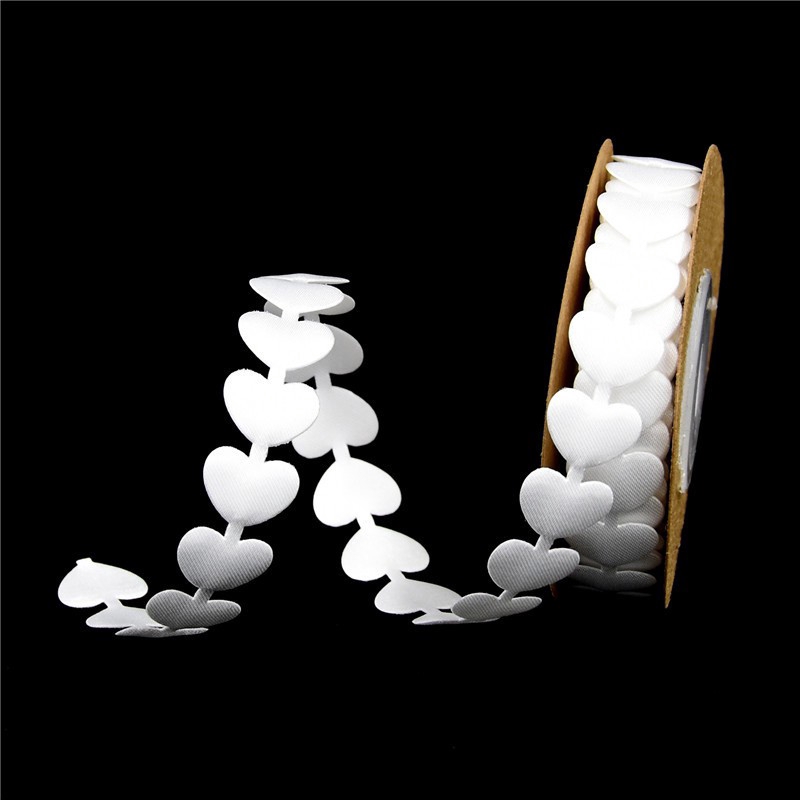 Cuộn dây ruy băng hình trái tim đỏ siêu âm dài 5m kích thước 15mm dùng trang trí tiệc cưới