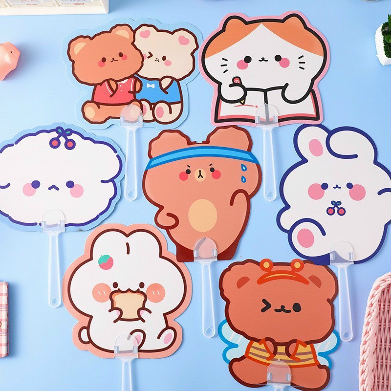 Quạt cầm tay hoạt hình dễ thương | BigBuy360 - bigbuy360.vn